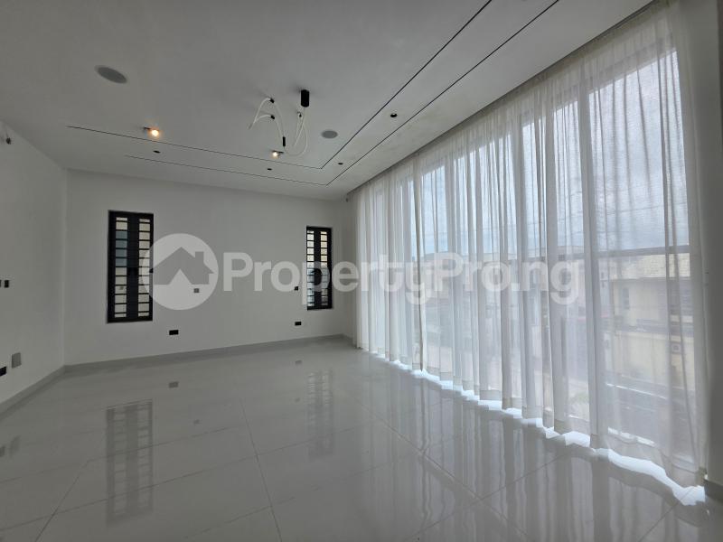 4 bedroom House for sale Thomas estate Ajah Lagos