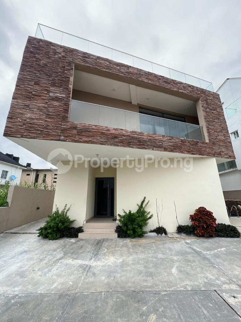 5 bedroom House for sale  Ikota Lekki Lagos