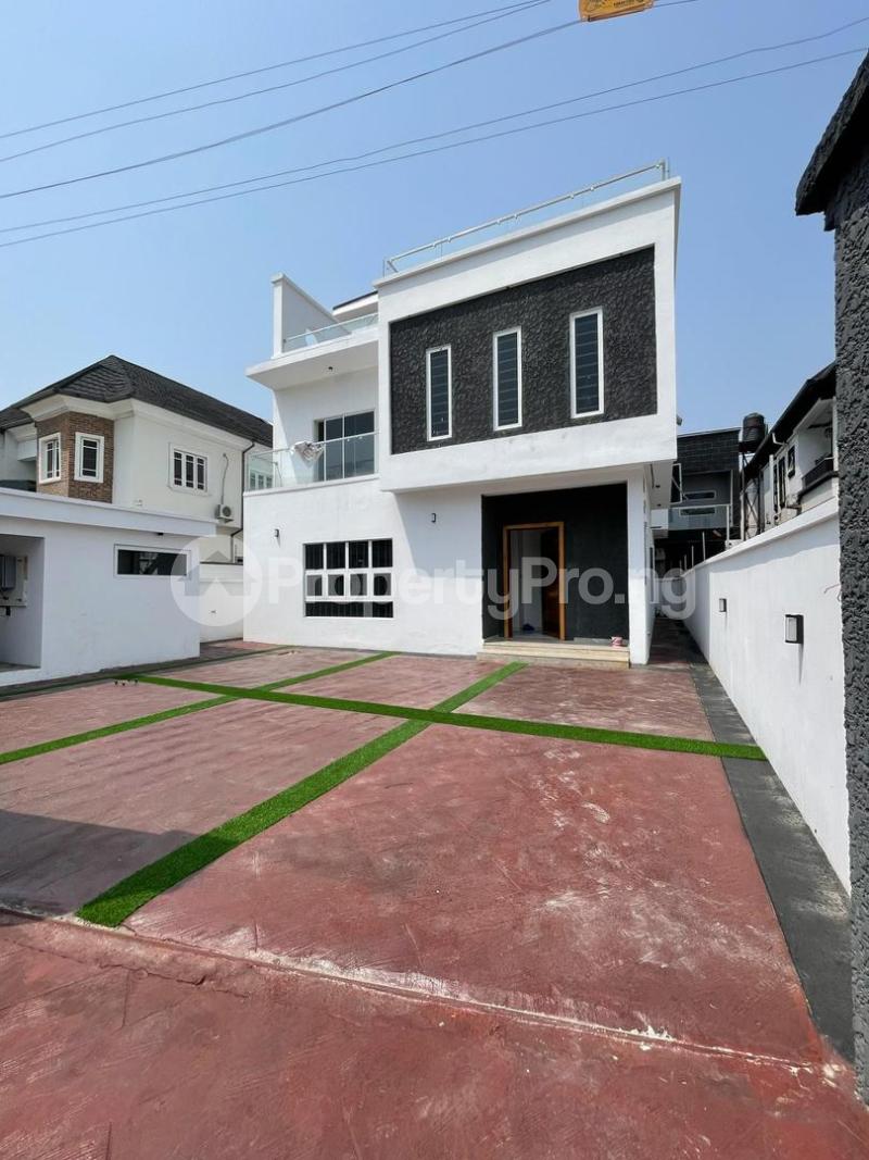 4 bedroom House for sale chevron Lekki Lagos