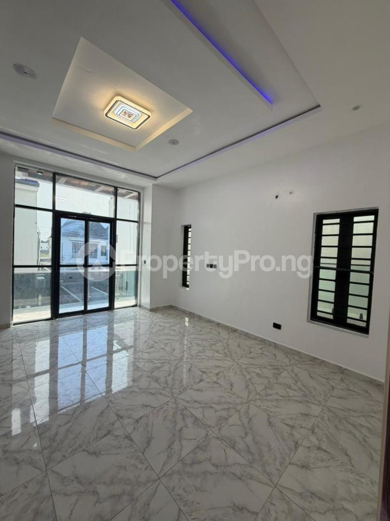 4 bedroom House for sale orchid Lekki Lagos