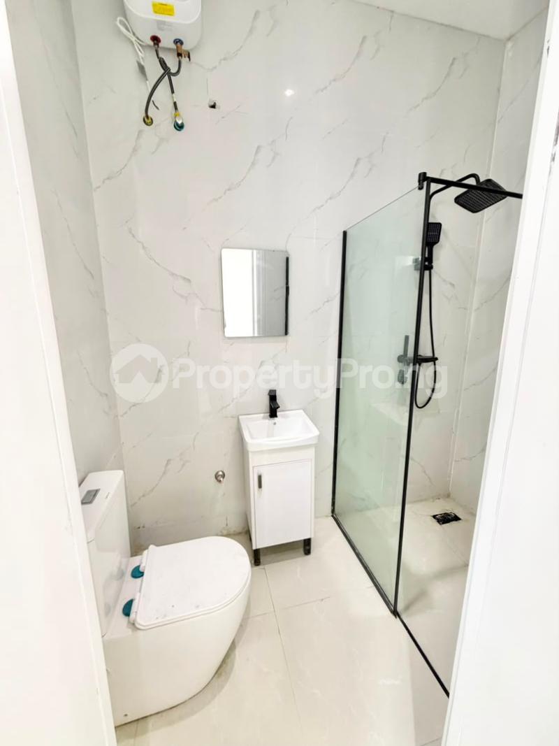 4 bedroom House for sale Chevron Lekki Lagos