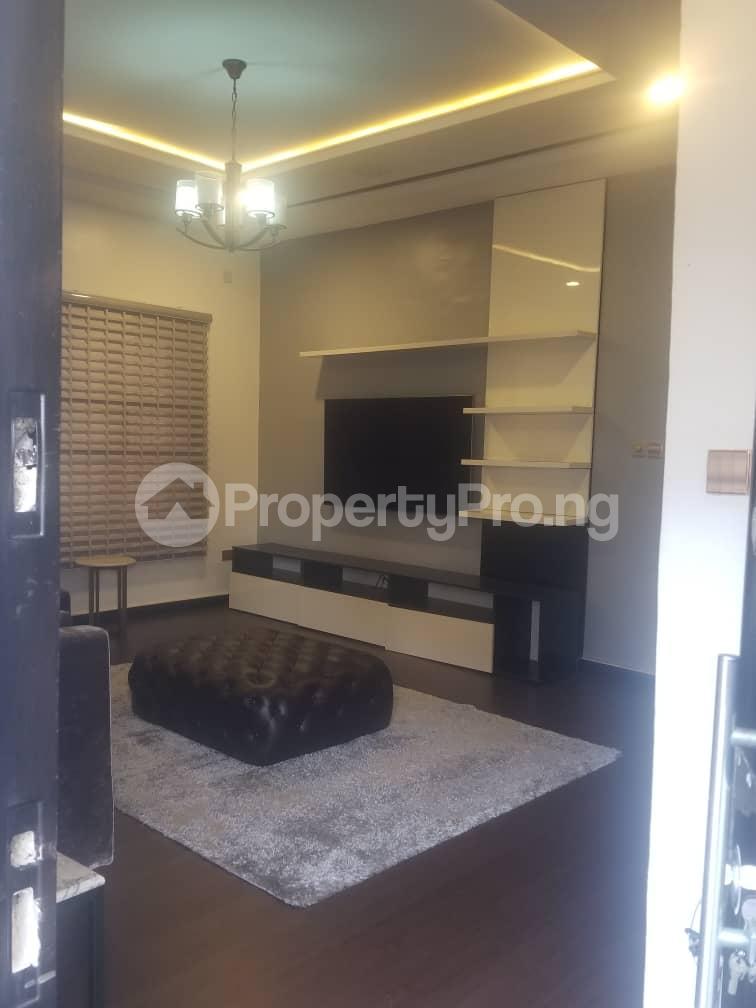 4 bedroom House for sale 5 Street Estate, Osapa Jakande Lekki Lagos