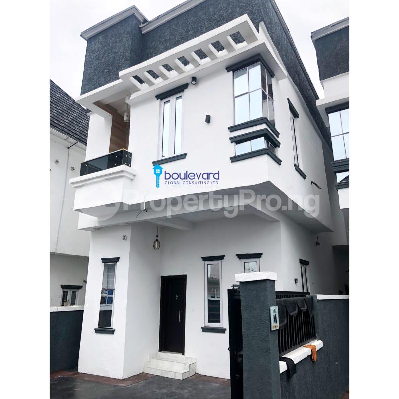 4 bedroom House for sale Orchid Rd Lekki Lagos