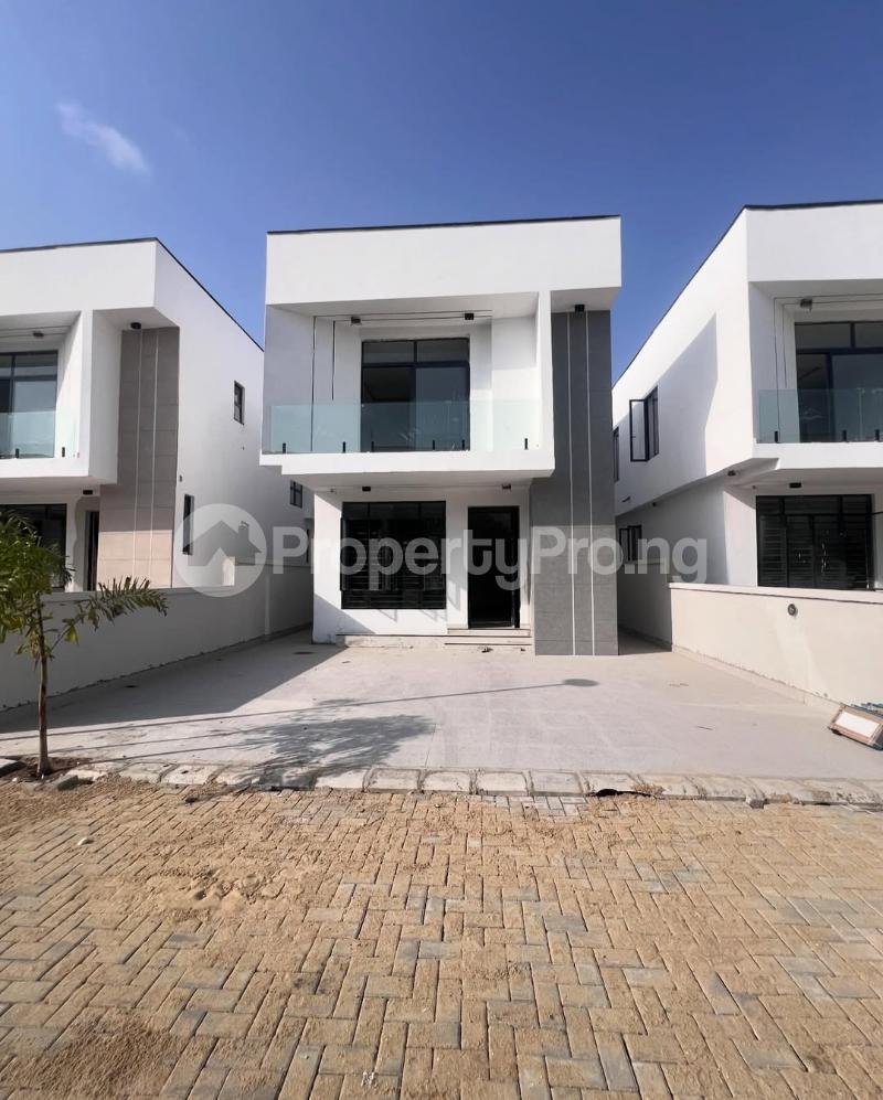 4 bedroom House for sale Orchid Lekki Lagos