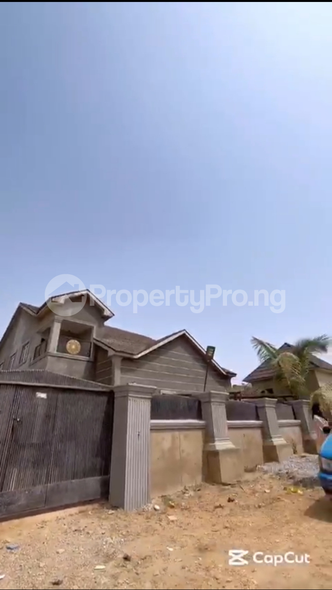 4 bedroom House for sale Sabon Lugbe Abuja