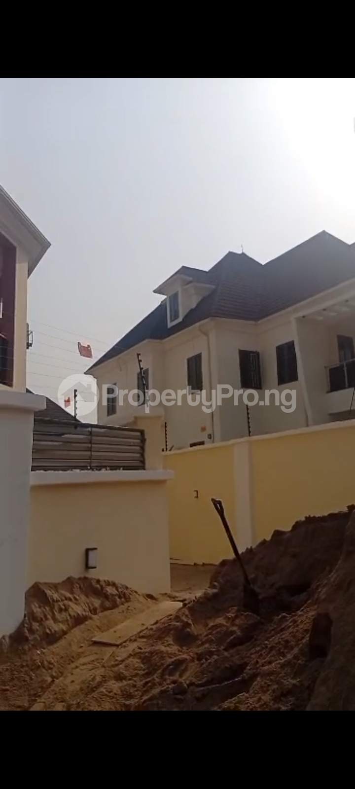 4 bedroom House for sale Life Camp Abuja