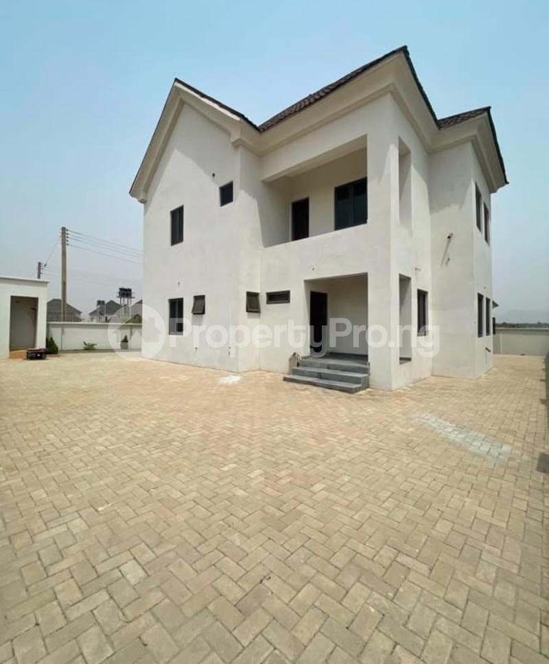 4 bedroom House for sale Life Camp Abuja