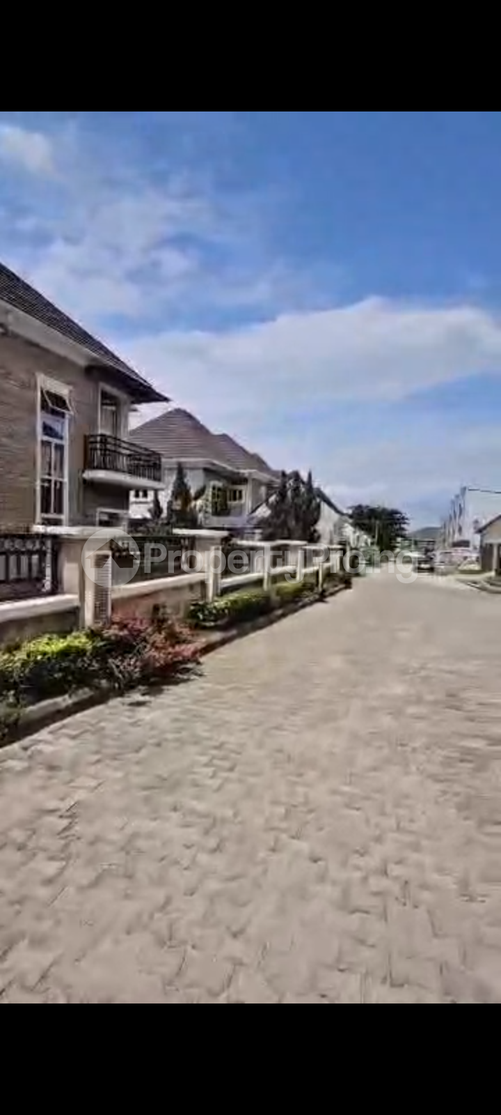 4 bedroom House for sale Idu Abuja
