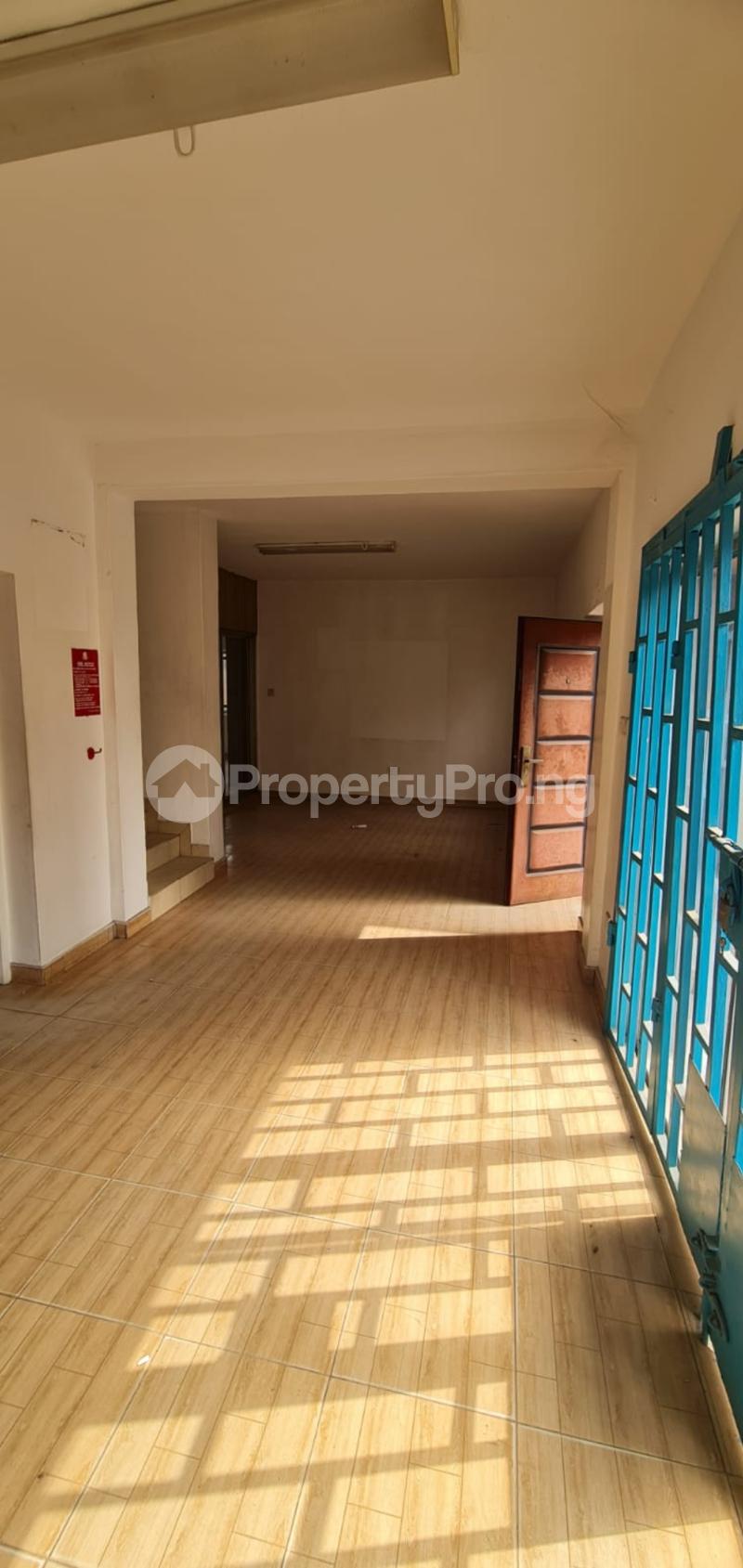 4 Bedroom House in Alagomeji Yaba Lagos House for rent in yaba