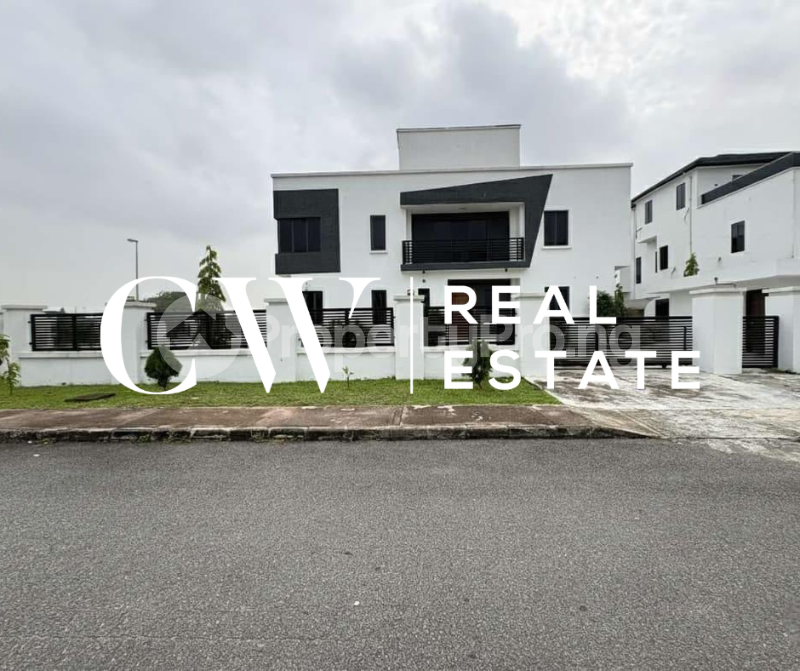 4 bedroom House for sale Lekki Lagos
