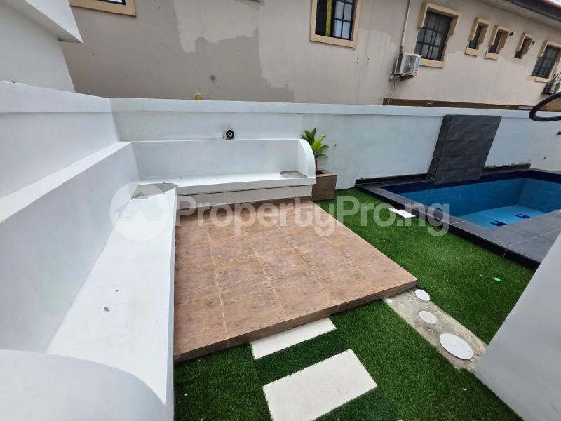 4 bedroom House for sale Thomas estate Ajah Lagos