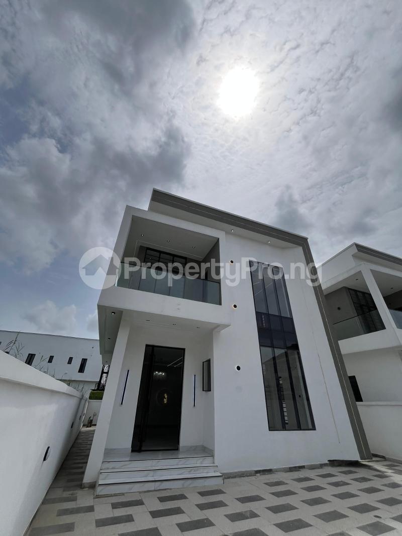 4 bedroom House for sale Ado Road Ajah Lagos
