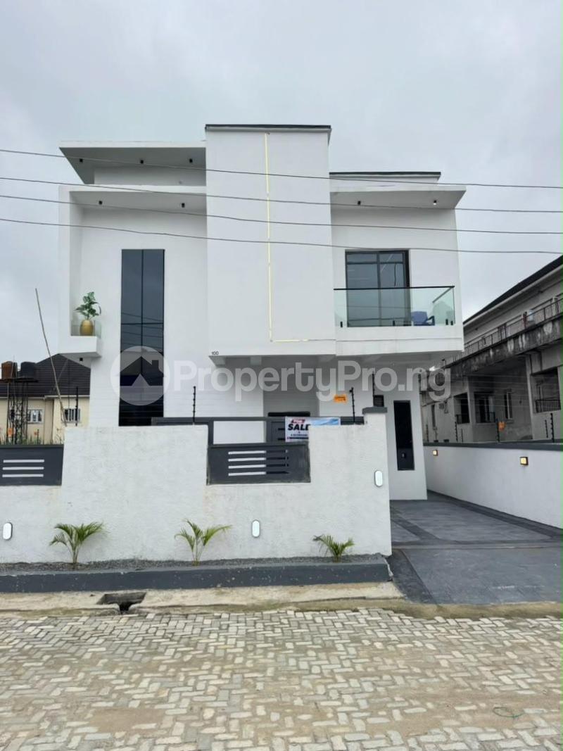 4 bedroom House for rent Estate Sangotedo Ajah Lagos