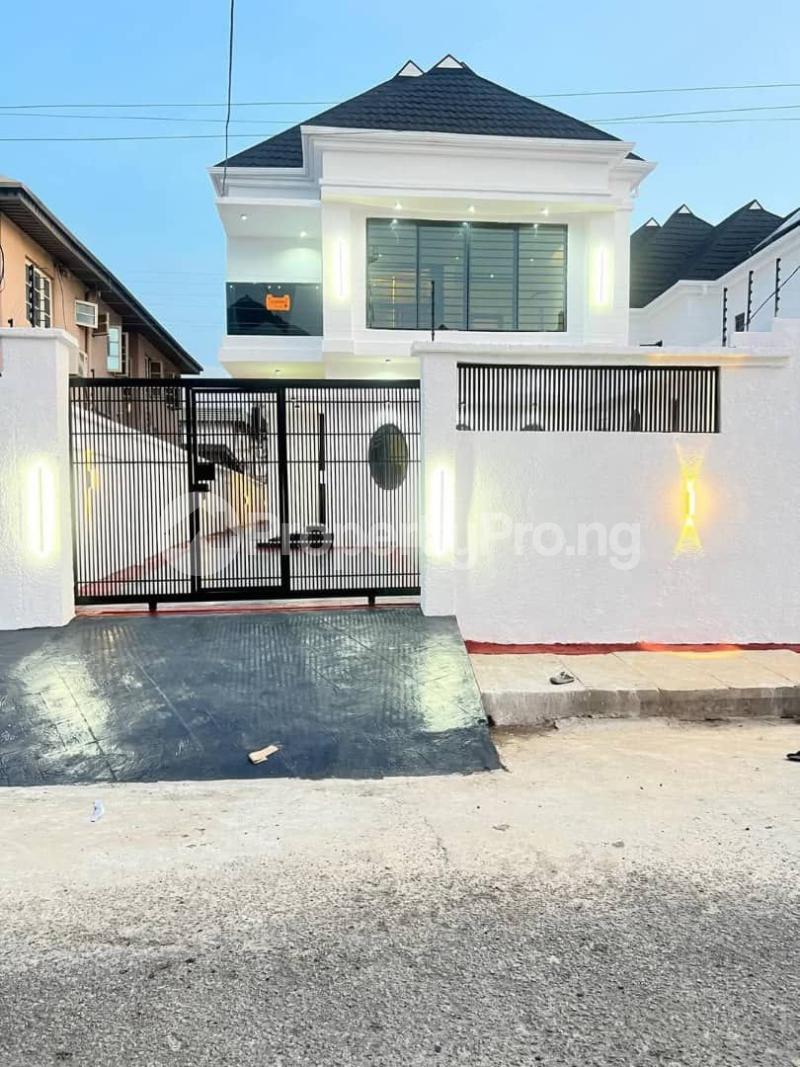 4 bedroom House for sale Adeniyi Jones Ikeja Lagos