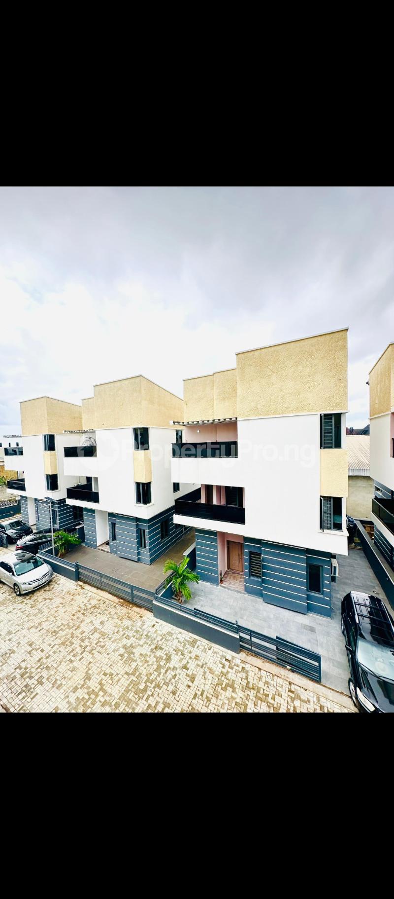 4 bedroom House for sale Estate Apple junction Amuwo Odofin Lagos