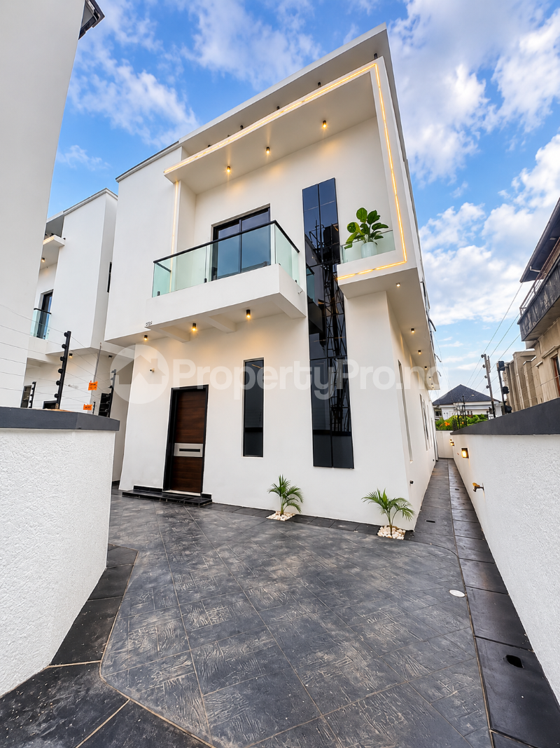 4 bedroom House for sale Sangotedo Ajah Lagos