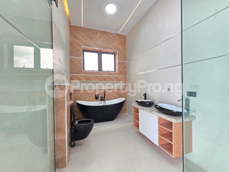 4 bedroom House for sale Thomas estate Ajah Lagos