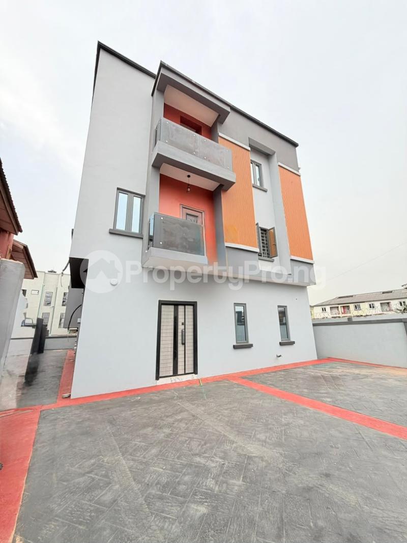 4 bedroom House for sale Magodo Phase 1 Gra Magodo Kosofe/Ikosi Lagos