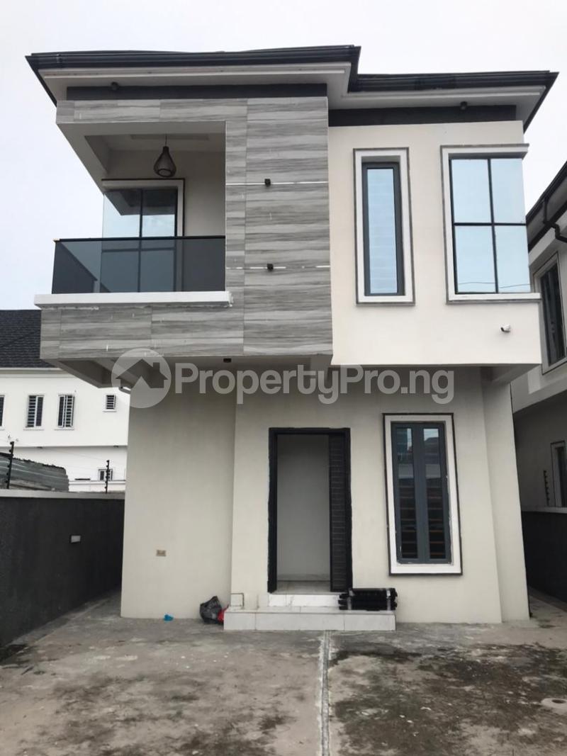 4 bedroom House for sale Z Ikota Lekki Lagos