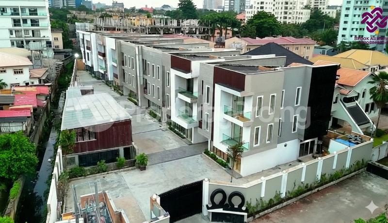 4 bedroom House for sale Parkview Estate Ikoyi Lagos