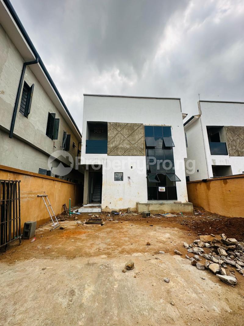 4 bedroom House for sale Ogba Lagos