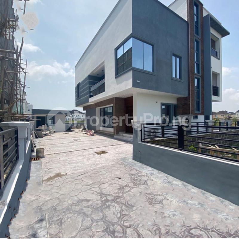 4 bedroom House for sale Osapa london Lekki Lagos