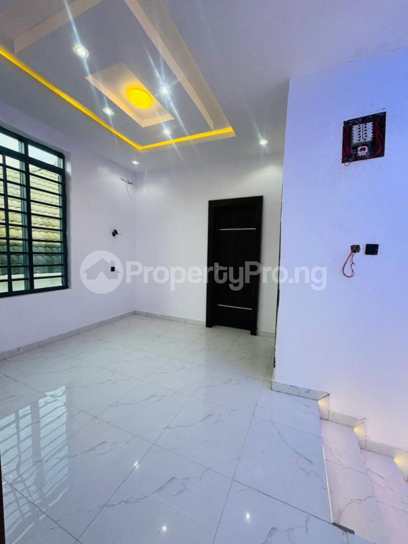4 bedroom House for sale Ifako-ogba Ogba Lagos