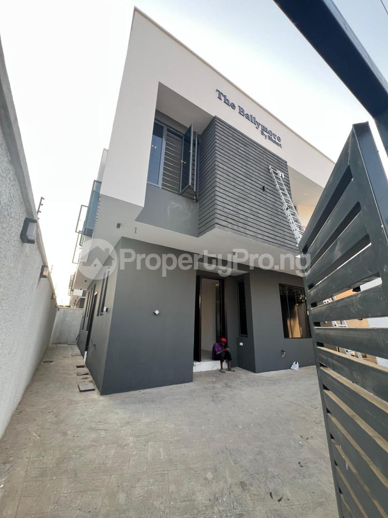 5 bedroom House for sale Adeniyi Jones Ikeja Lagos