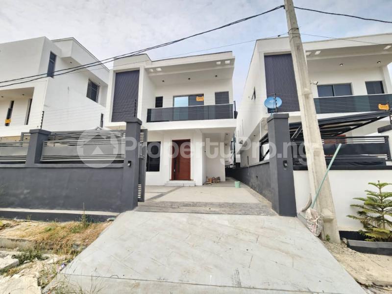 4 bedroom House for sale Lekki Lagos