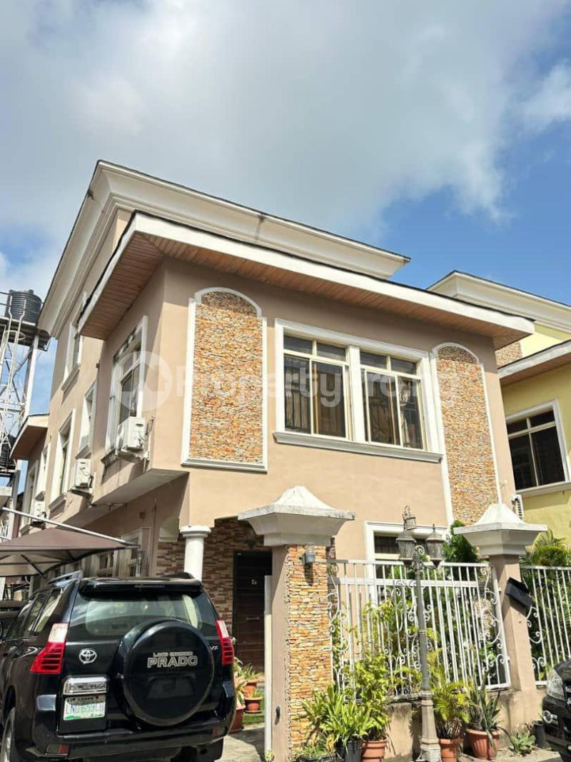 4 bedroom House for sale ONIRU Victoria Island Lagos