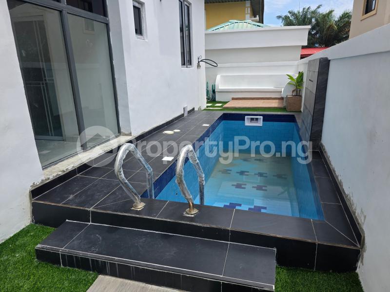 4 bedroom House for sale Thomas estate Ajah Lagos