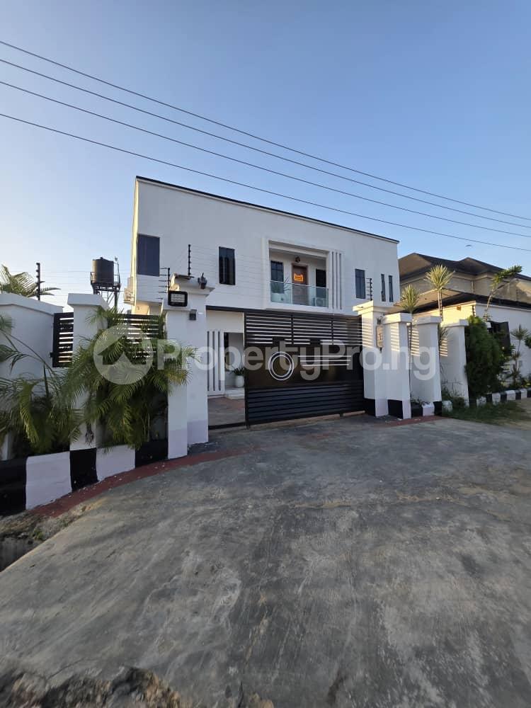 4 bedroom House for sale Uba Pharmacy And Supermarket Awoyaya Ajah Lagos