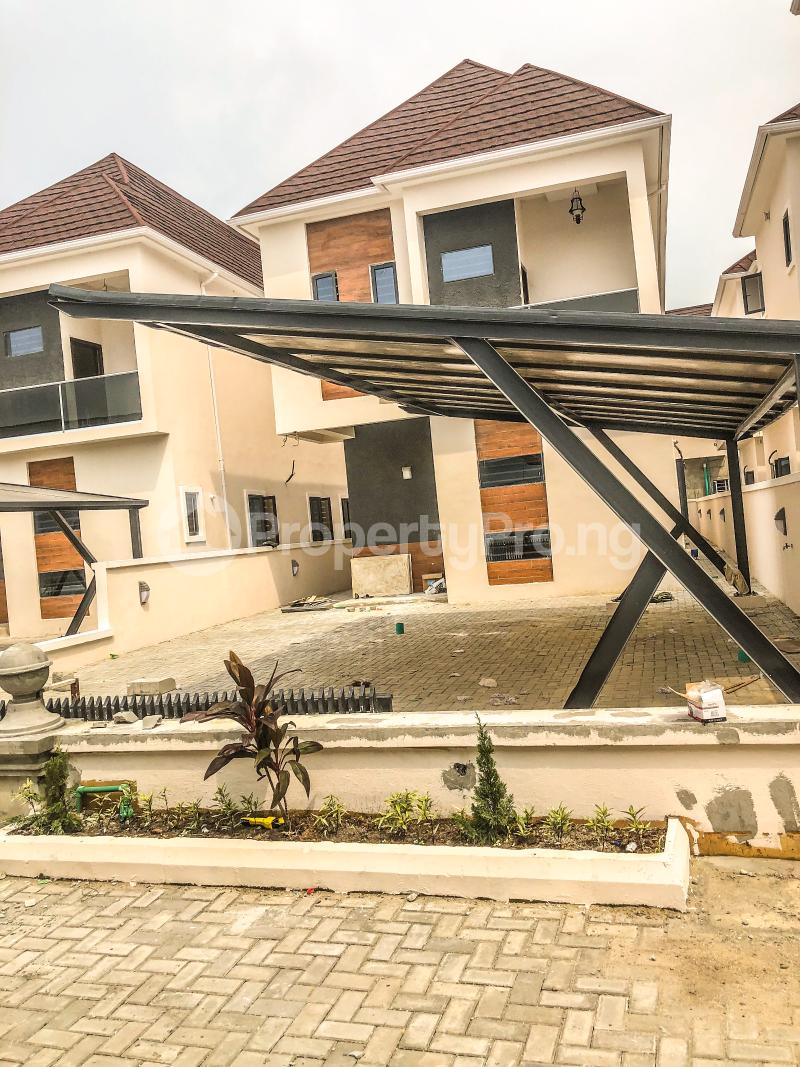 4 bedroom House for sale Off Orchid Hotel Road. Opposite Chevron Alt. chevron Lekki Lagos