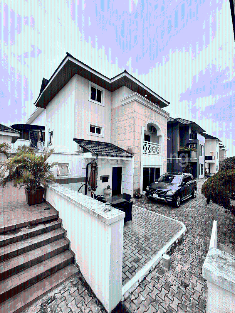 4 bedroom House for sale Victoria Island Lagos