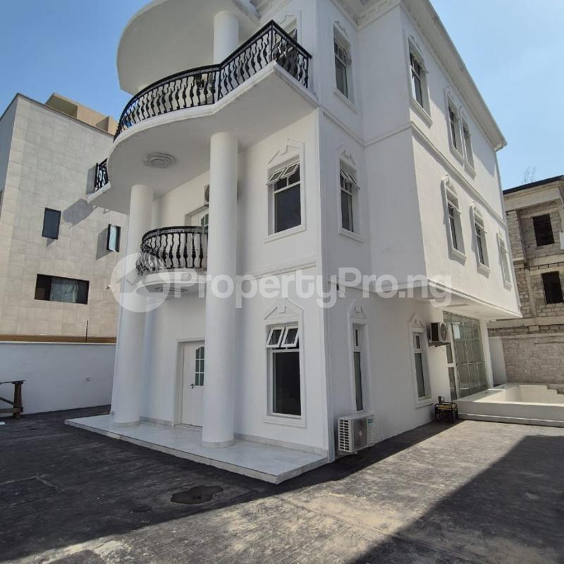 4 bedroom House for sale Banana Island Ikoyi Lagos