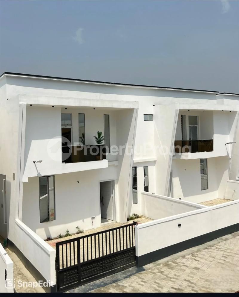 4 bedroom House for sale  Ikota Lekki Lagos