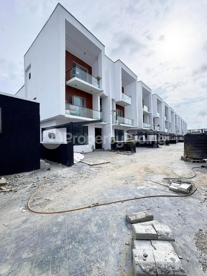 4 bedroom House for sale orchid Lekki Lagos