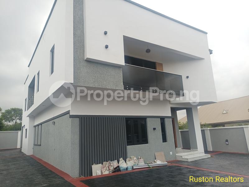 5 bedroom House for sale Akobo Ibadan Oyo
