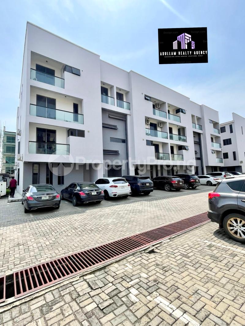 4 bedroom Flat / Apartment for rent Ologolo Lekki Lagos