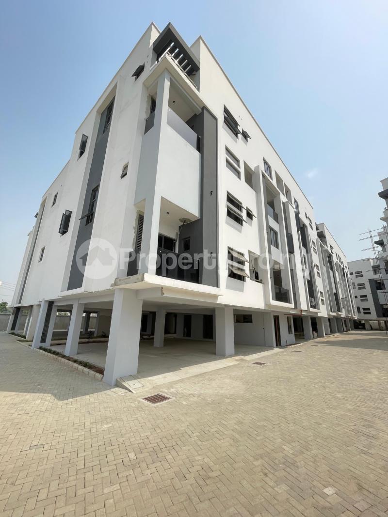 4 bedroom House for sale Surulere Lagos