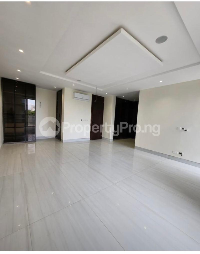 4 bedroom Flat / Apartment for rent Ikoyi Lagos