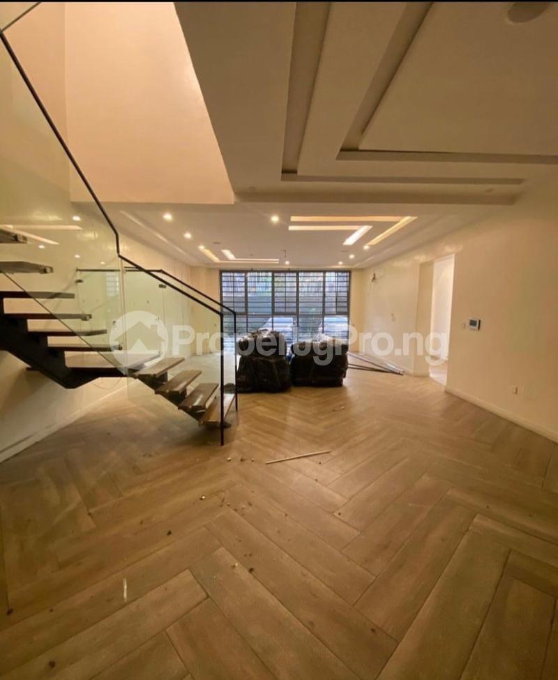 4 bedroom House for sale Oniru Victoria Island Lagos ONIRU Victoria Island Lagos