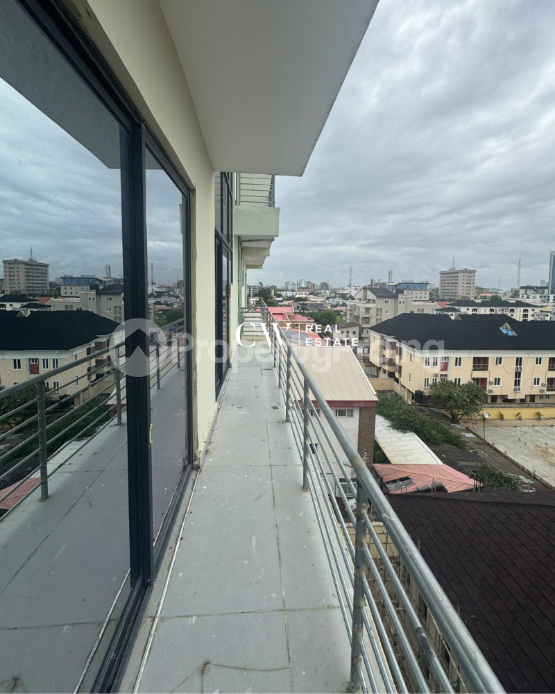 4 bedroom House for sale ONIRU Victoria Island Lagos