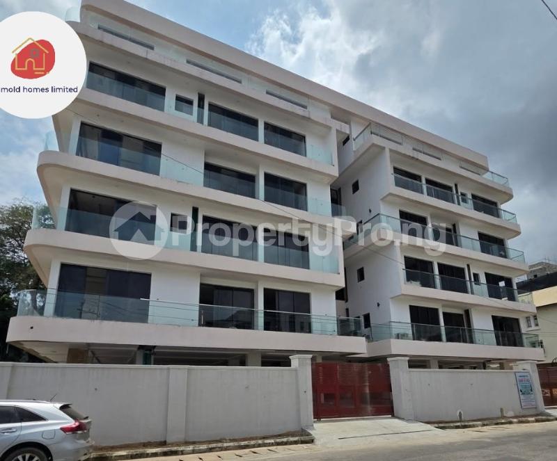 4 bedroom House for sale Shonibare Estate, Ikeja Mobolaji Bank Anthony Way Ikeja Lagos
