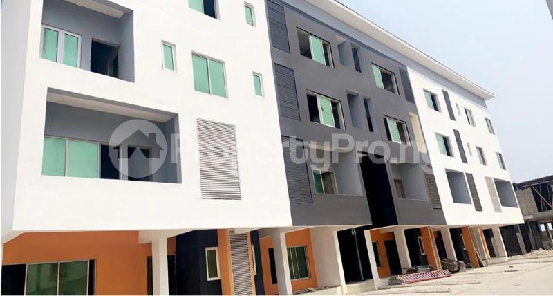 4 bedroom Flat / Apartment for sale Dupe Oguntade Street Ikate Lekki Lagos