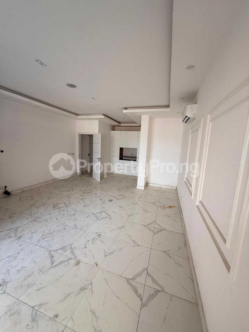 4 bedroom Flat / Apartment for rent Banana Island Road Ikoyi Lagos