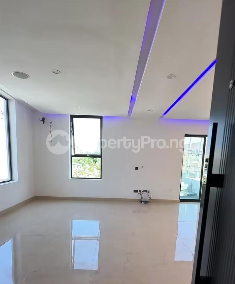 4 bedroom House for sale Lekki Phase 1 Lekki Lagos