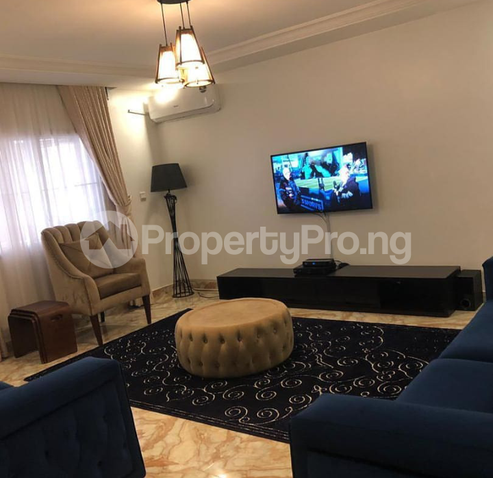 4 bedroom House for sale Ui Street, After African University Of Science & Technology Galadinmawa Abuja