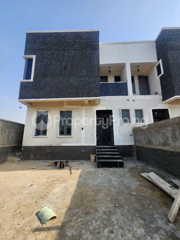 4 bedroom House for sale Surulere Lagos