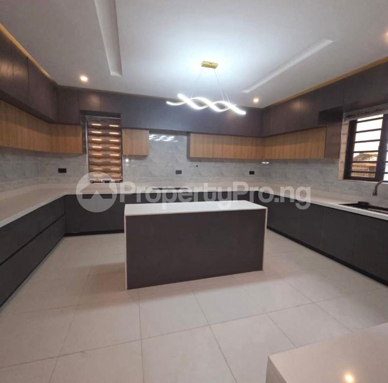 4 bedroom House for sale Adeniyi Jones Ikeja Lagos